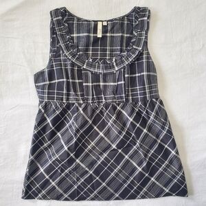 WOMEN'S Fossil Silk Top Shirt Sz M Scoop Neck Ruffle Detail Side Zip